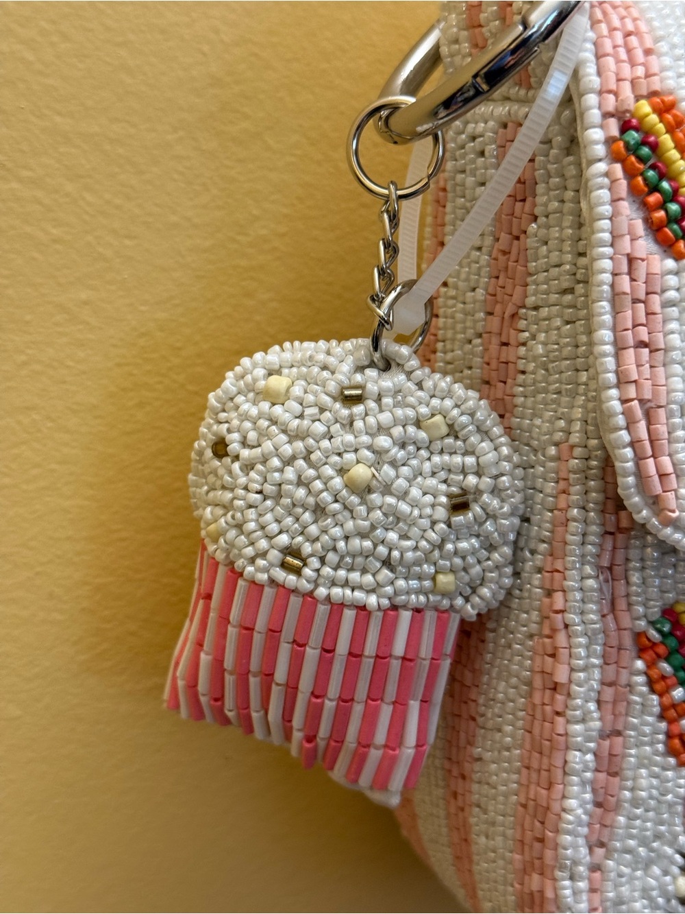 Handcrafted in India FLAWED Beaded Pink Snack-Print Shoulder Bag NWT - Picture 4 of 15
